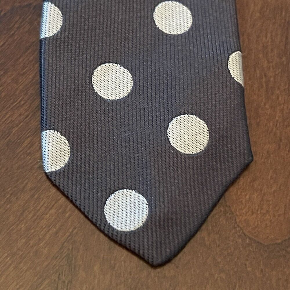 Vintage Robert Talbott Mitchell’s Of Westport Gray 100% Silk Hand Made In USA - Picture 6 of 9